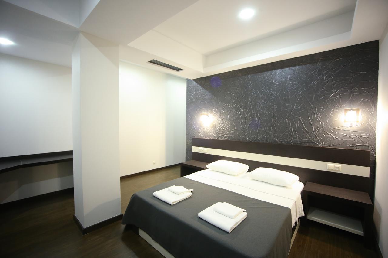 West Tower Hotel Kutaisi Eksteriør billede