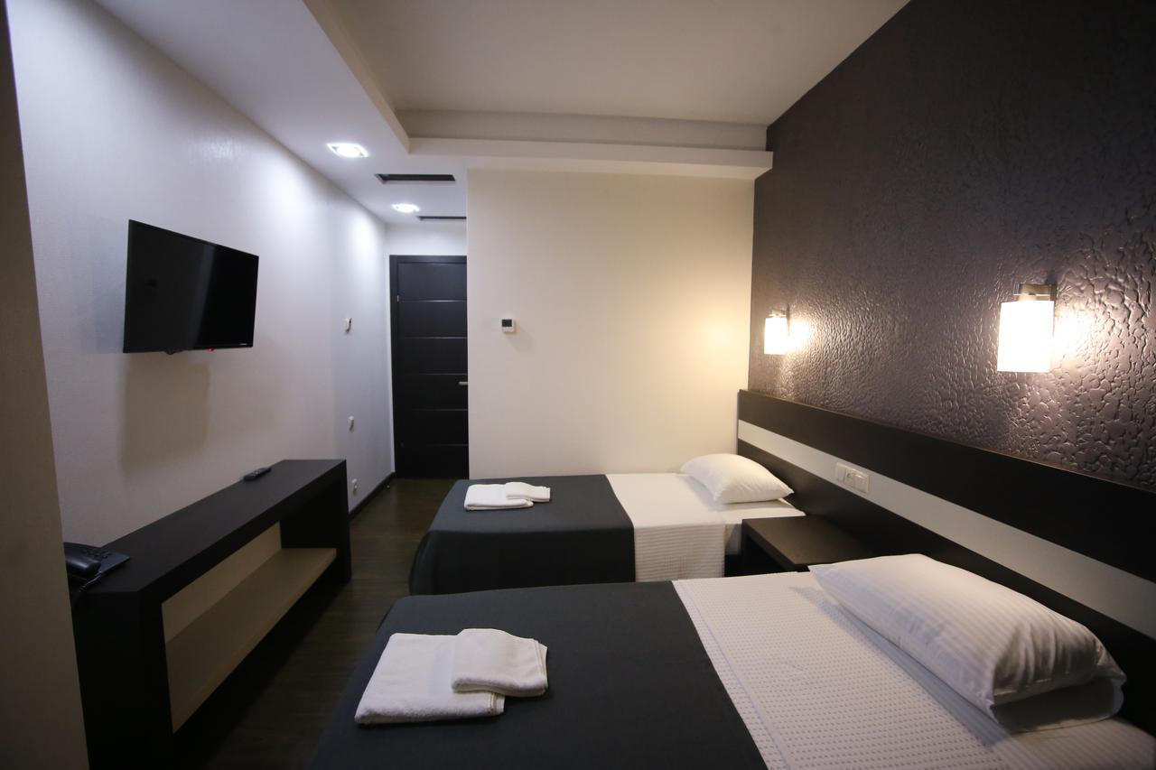 West Tower Hotel Kutaisi Eksteriør billede